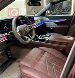 بي ام دبليو الفئة 7